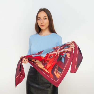 Apaszka „Czerwone Podwórko” (Jedwab mokry)