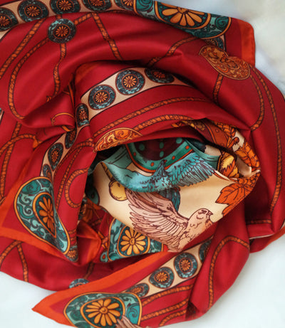 Apaszka „Sokole Polowanie” (Czerwona) (Jedwab mokry)